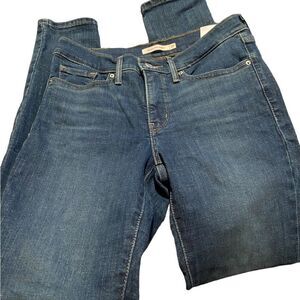 Levi’s 311 Shaping Skinny size 27 length 30 inches new never worn